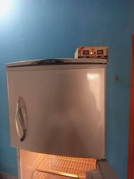 Waves Refrigerator Full Size 8