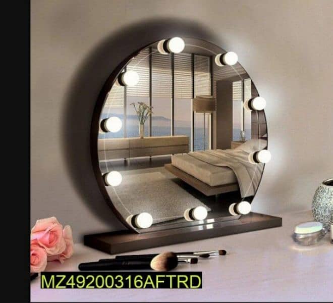 Vanity Mirror LED Lights with Makeup table Decoration. 1