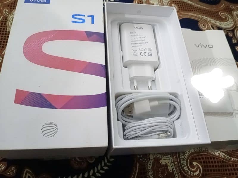 vivo s1 few month used 1