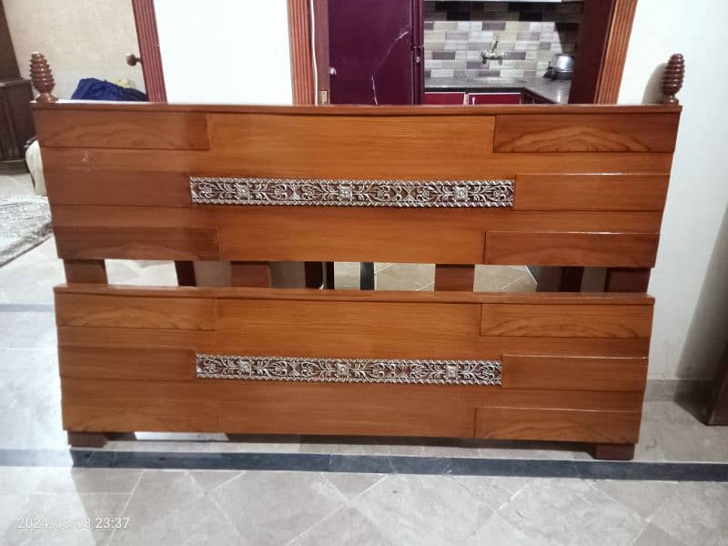 double bed pure wooden 1