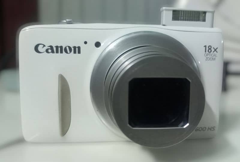 Canon PowerShot SX600 HS 16 Mega Pixel & Wifi 3