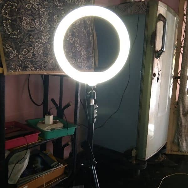 High-quality ring light for photography, videography, and more! 7