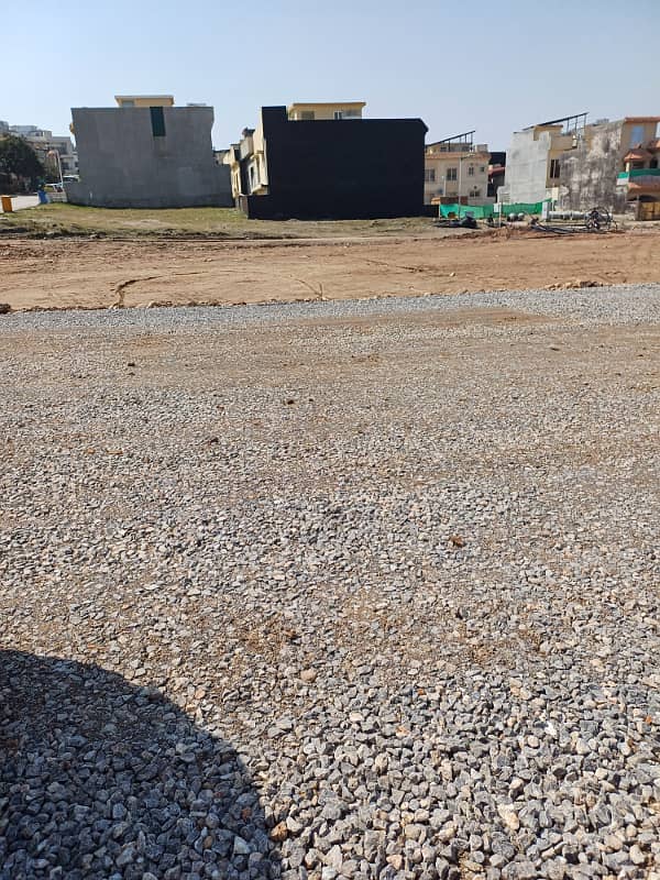 Five Marla Residential Plot For Sale 8