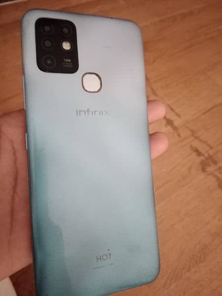 infinix Hot 10 For Sale  4/64 1