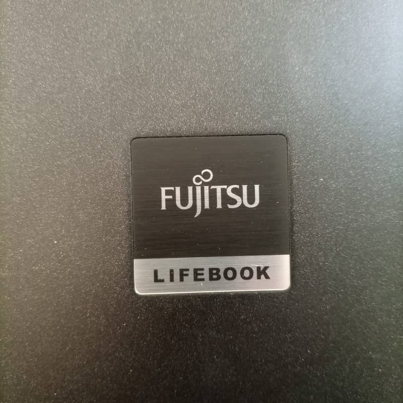 Fujitsu LIFEBOOK S 7220 Intel® Core™2 Duo 4GB Ram 250GB HDD 5