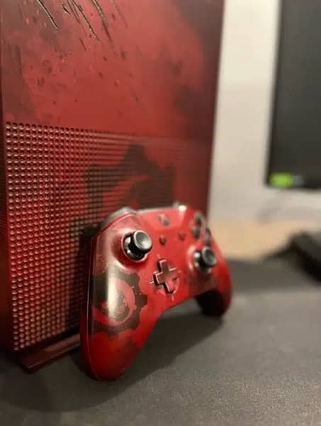 Xbox One S 2TB limited edition mint condition gears of war 6