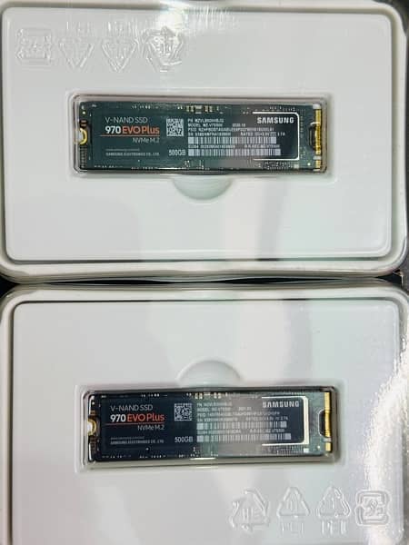 Intel 180GB SSD. NVMe M. 2 500GB 1