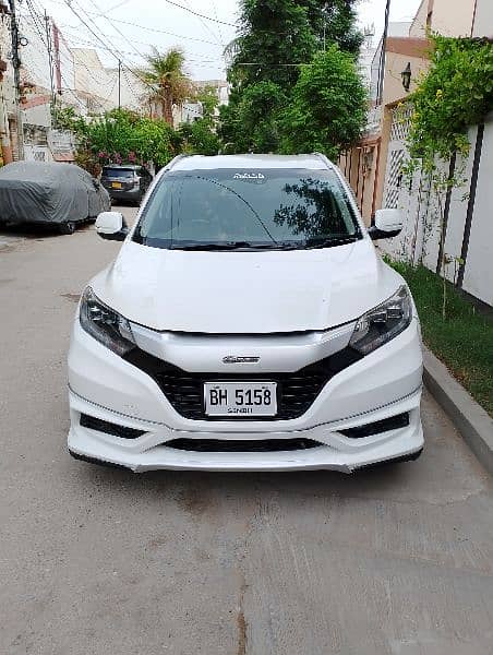 Honda Vezel 2014 Pearl White Registered 2020 0