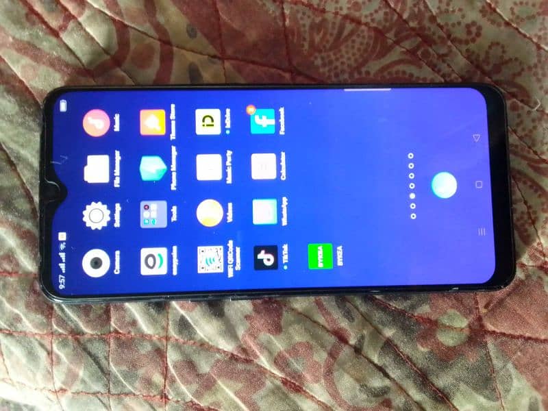 Oppo f15 1