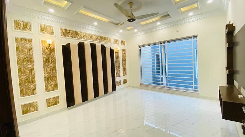 10 Marla New Elevation House For Sale In Talha Block Meting with Owner Demand 450 9