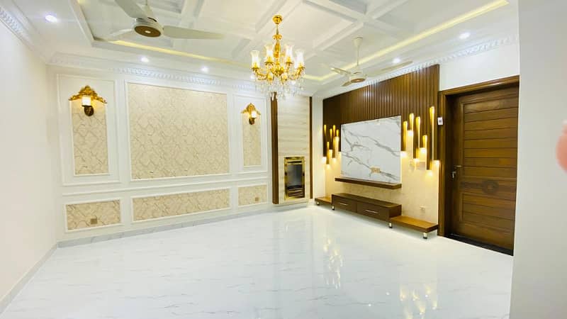 10 Marla New Elevation House For Sale In Talha Block Meting with Owner Demand 450 11