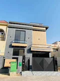 5 Marla Beautiful House For Sale In Ali Block Bahria Town Lahore 0