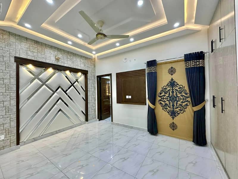 3 YEARS EASY INSALLMENT PLAN HOUSE FOR SALE PARK VIEW LAHORE 4