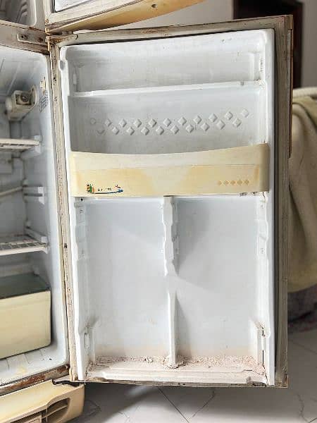pel fridge available for sale in Bahria Town Lahore 4