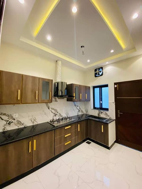 5 MARLA BRAND NEW HOUSE FOR SALE IN PARAGON CITY 5
