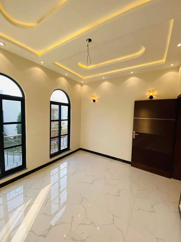 5 MARLA BRAND NEW HOUSE FOR SALE IN PARAGON CITY 12