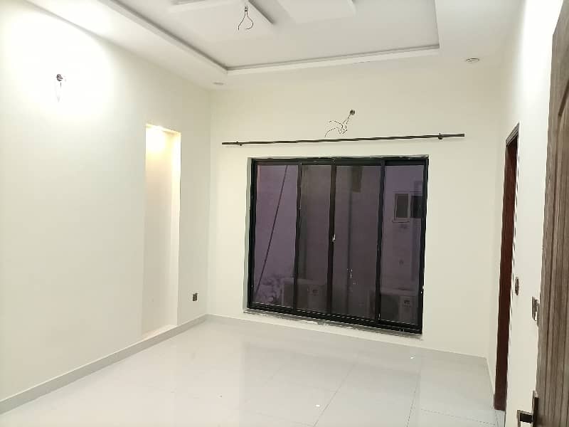 5 MARLA BEAUTIFUL HOUSE FOR URGENT SALE IN PARAGON CITY 18