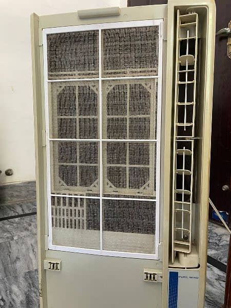 Ship Ac for sale in good condition 3