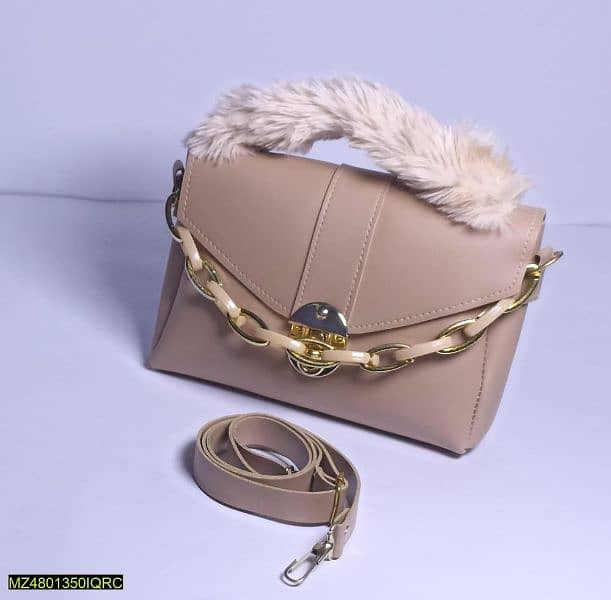 Women's chunky chain purse with fur 0