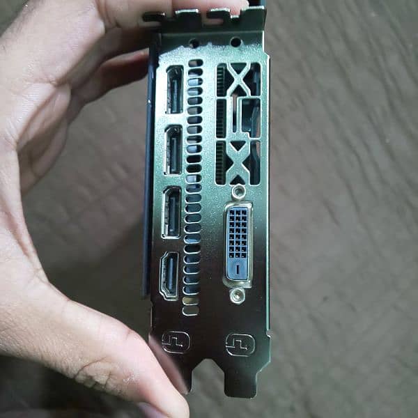 XFX RX590 GME 4
