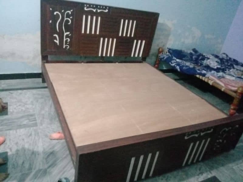 Bed with side tables 2