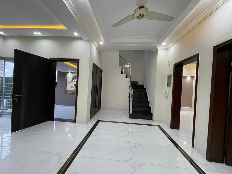 3 YEARS INSTALLMENT PLAN HOUSE PARK VIEW CITY LAHORE FOR SALE 11