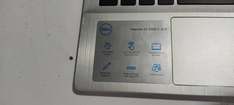 Dell Inspiron 13 7000  2 in 1 360° Touchscreen 8