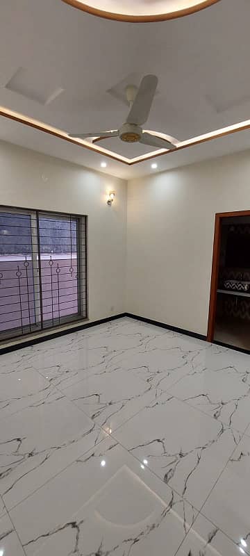 8 Marla Upper Portion With Gas For Rent In Bahria town Lahore 10