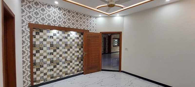 8 Marla Upper Portion With Gas For Rent In Bahria town Lahore 14