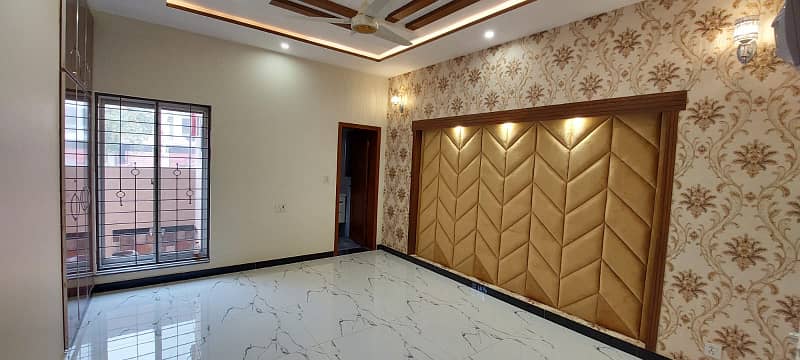 8 Marla Upper Portion With Gas For Rent In Bahria town Lahore 15
