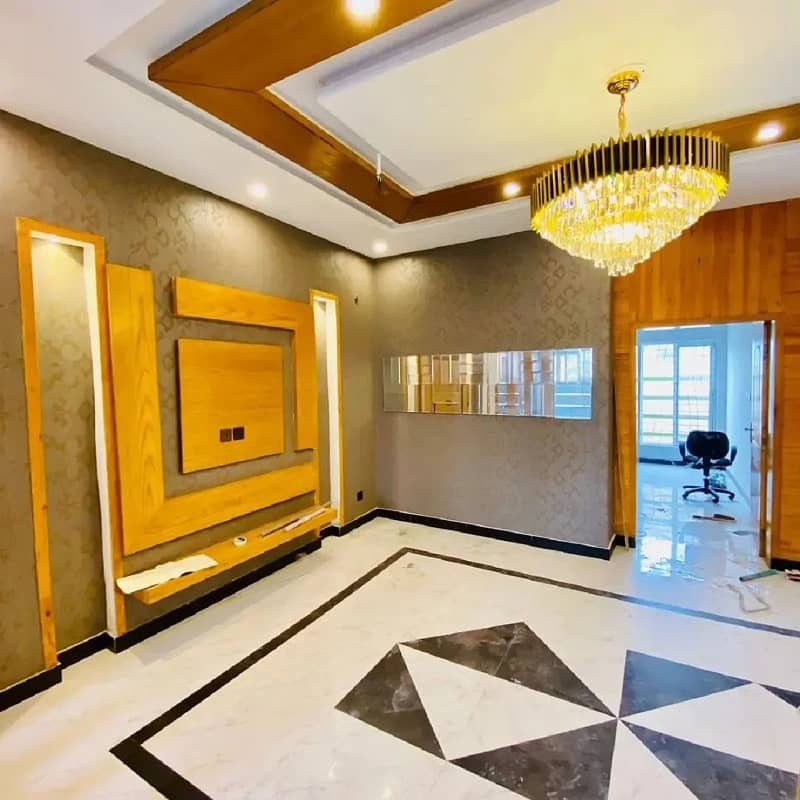 8 Marla Lower Portion With Gas For Rent In Bahria town Lahore 2