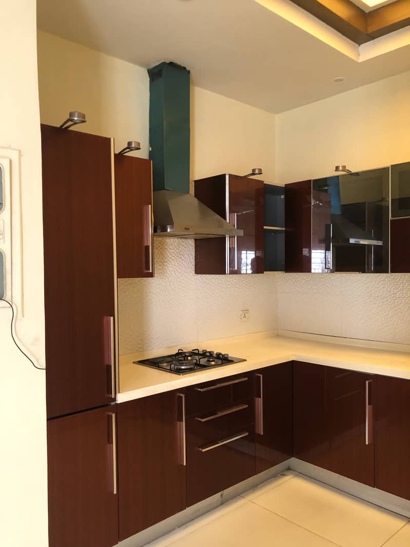 1 Kanal Upper Portion Available For Rent 7