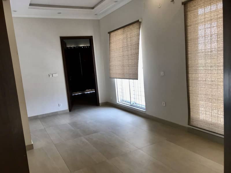 10 Marla Upper Portion Available For Rent 17