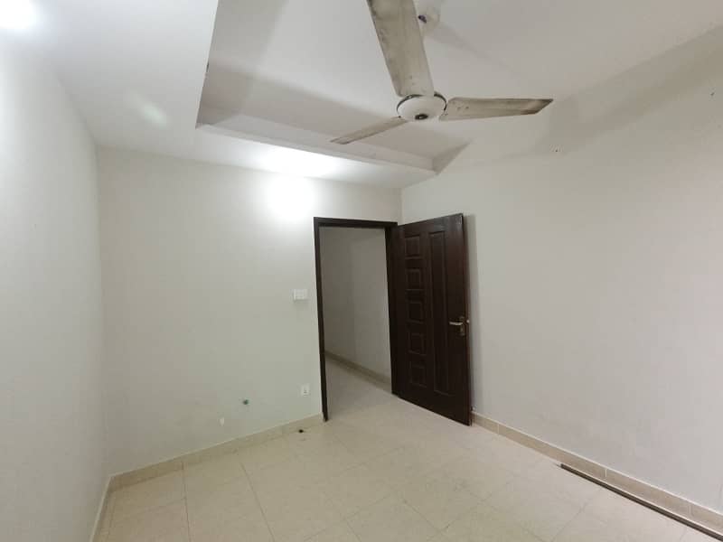 1 Bed Apartment Available For Sale In Prime Arcade D-17 Islamabad. 6