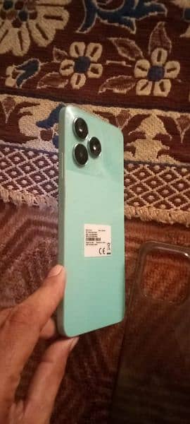 realme c51 4/64 with 10/10 condition 0