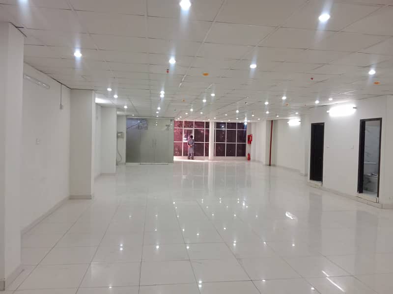 2600 Sq. Ft Commercial Space For Office Available On Rent At Prime Location Of G_9 8