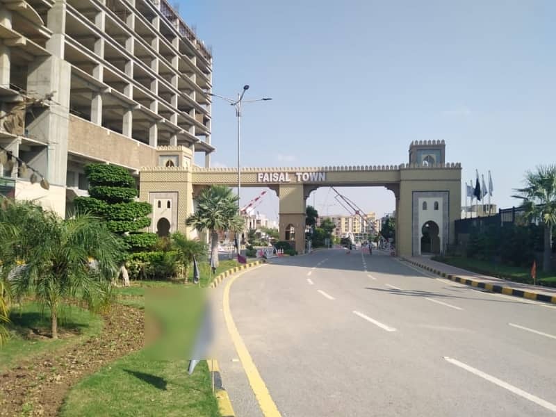 Investors Should sale This Residential Plot Located Ideally In Faisal Town - F-18 1