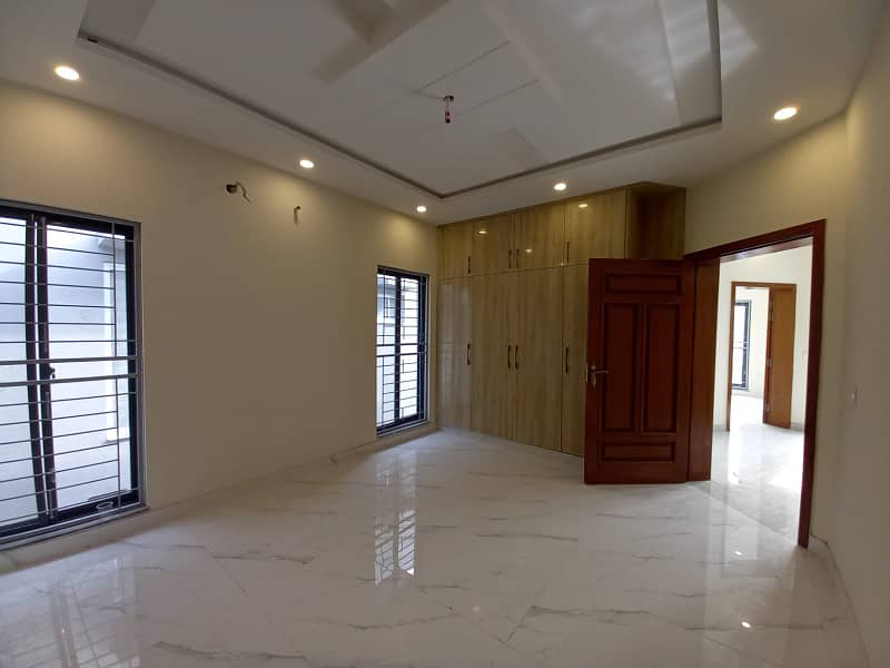 10 Marla Brand New Modern Design Beautiful Bungalow For Sale In Divine Garden New Airport Road 23