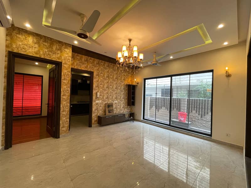 10 Marla Fully Slightly use Modern Design Beautiful Bungalow For Sale In DHA Phase 6 block D Lahore 4