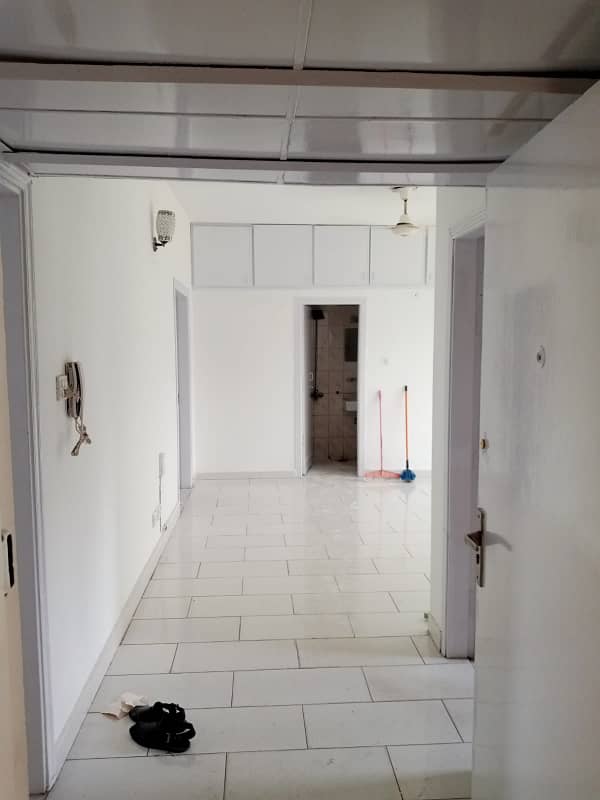 C typ 1st floor flat for rent in G-11 4 pha 7