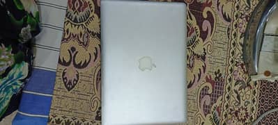 Macbook pro 2010 0