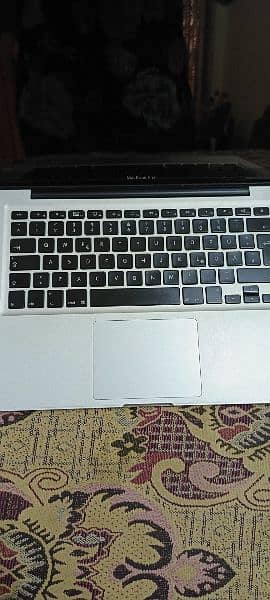 Macbook pro 2010 3