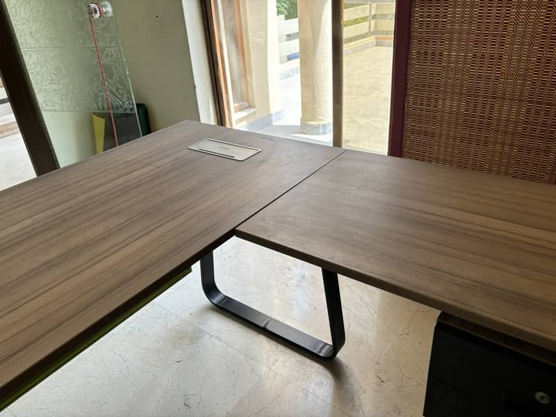 L-Shaped Office Computer Table (Interwood Mobel Made) with Staff Chair 4
