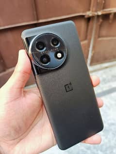 Oneplus 11 5G 16/256 Genuine Guranteed