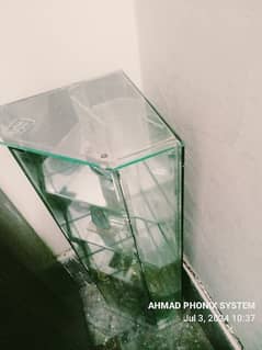 classic glass corner 0