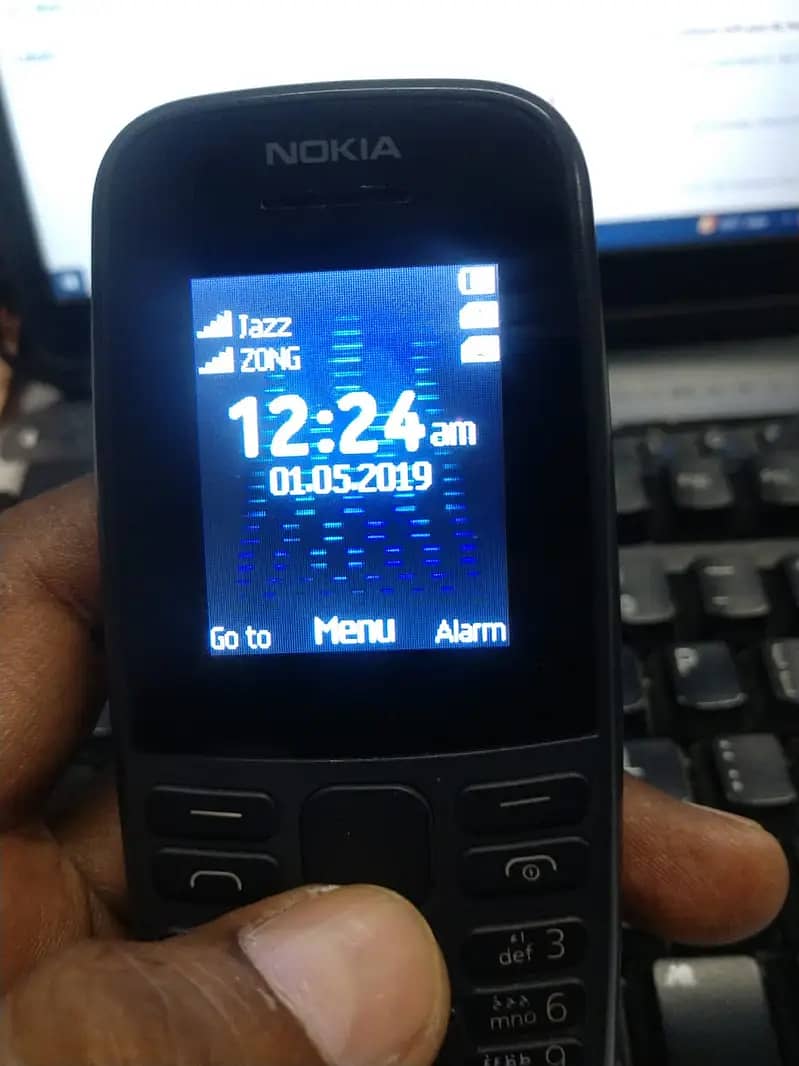 NOKIA 105 4