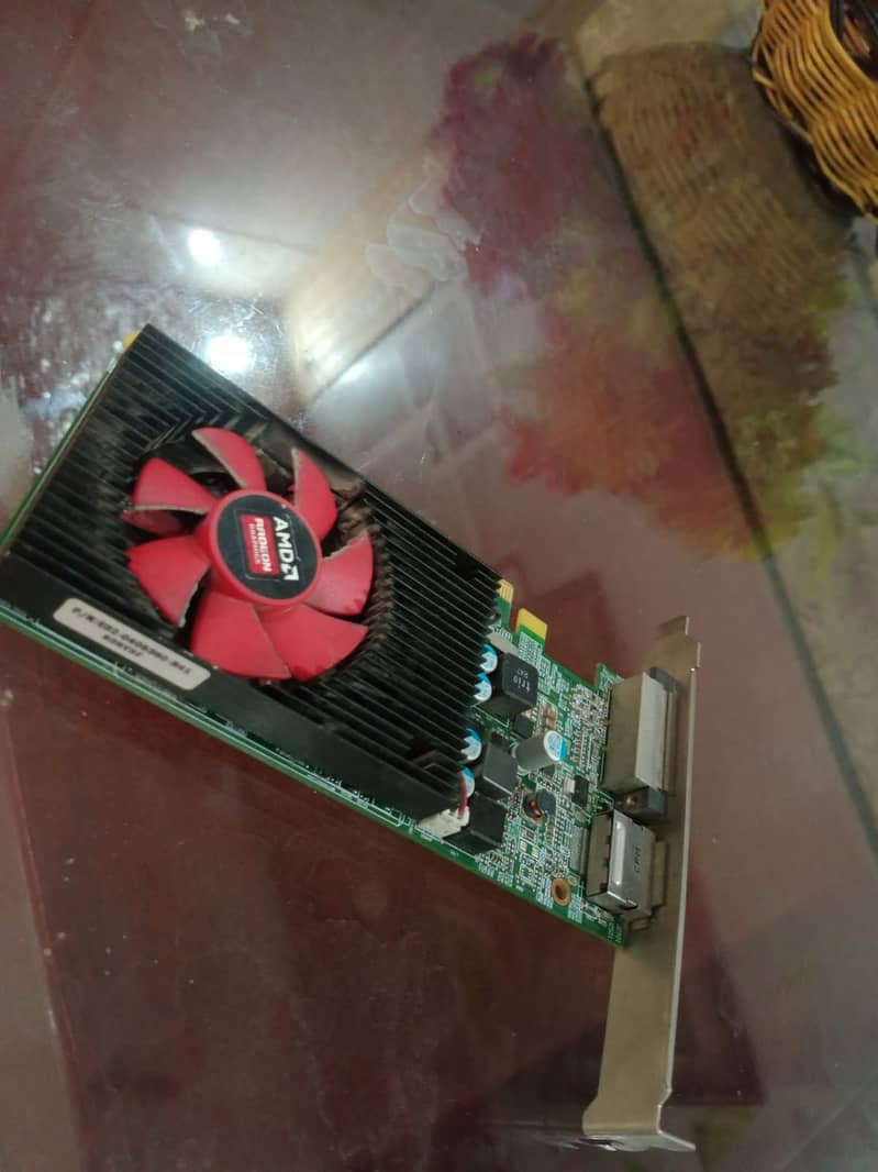 AMD R5 430 2 GB GDDR 5 DX 12 For Gaming 3