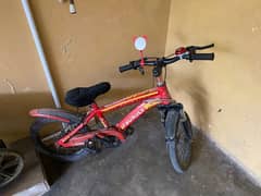 kids imported bycycle in good condition 0
