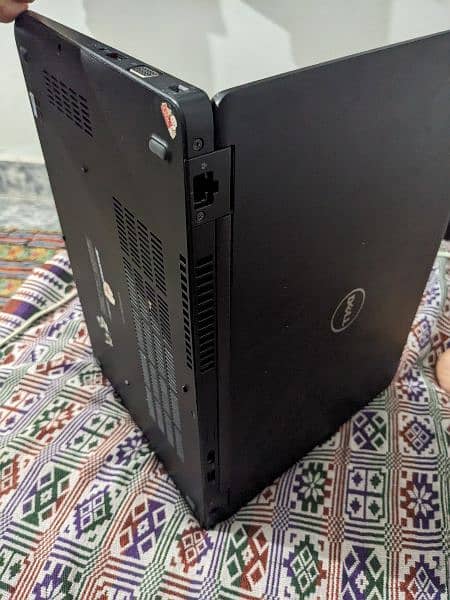 Dell laptop for sale. 2