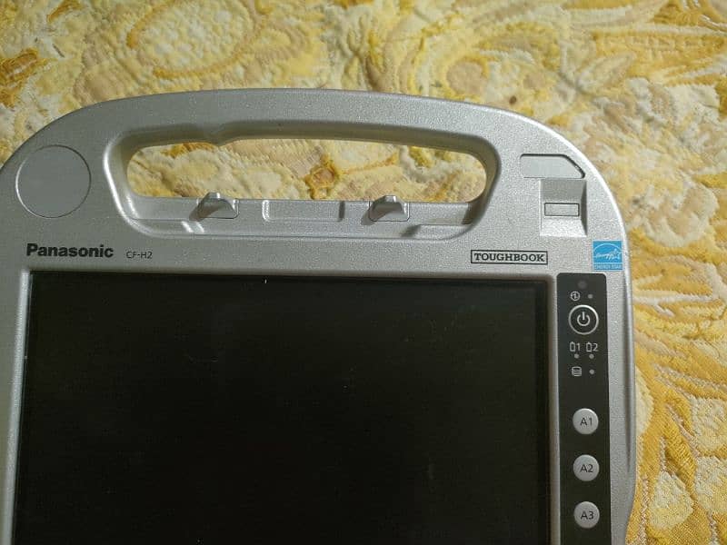 Panasonic toughbook core i5 8